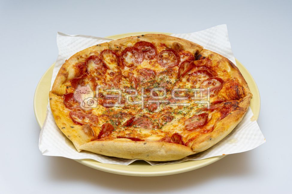 Cheese Crust,Italian cuisine,delicious,food,pimento,Cheese Pizza,cheese,Looks delicious,appetizing,Button mushroom,pizza,western cuisine,Italy,cooking,western food