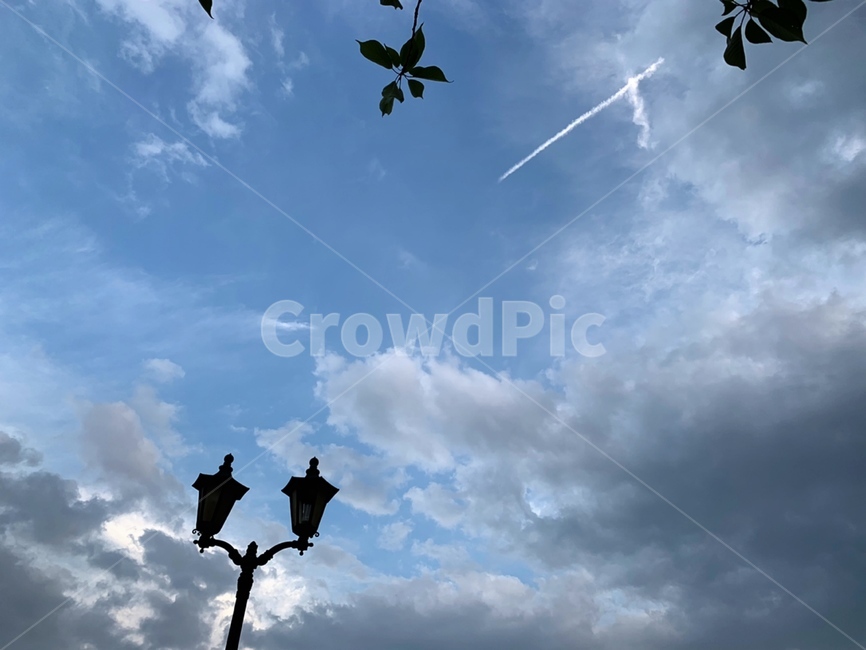 감성,하늘,맑은하늘,감성사진,가로등,구름,skyview,배경
