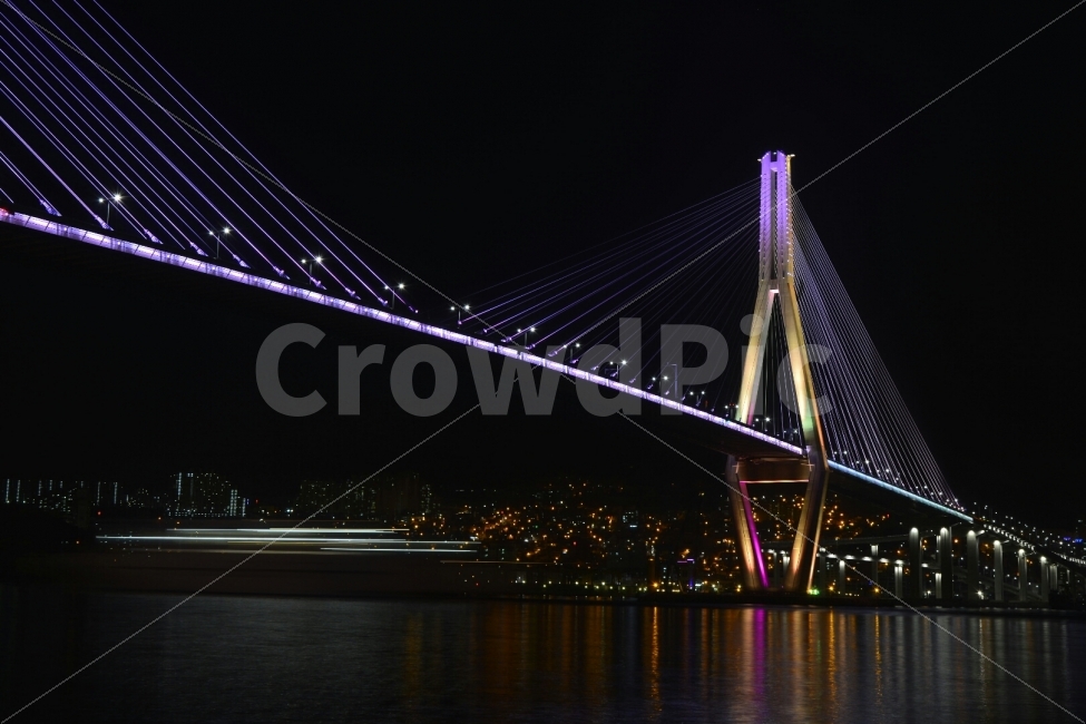 북항대교,야경,장노출,부산,밤바다,도시,풍경,city,landscape,야경,밤,nightscape,night,bridge,다리,building,건물
