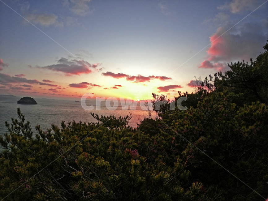 nature,자연,outdoors,옥외,land,바다,sea,날씨,weather,나라,ocean,대양,water,물,일몰,선셋,sunset,하늘,스카이,sky,파란,색깔,푸른,구름,물결,잔잔한,저녁,오후,붉은하늘,dawn,붉은노을,한국풍경