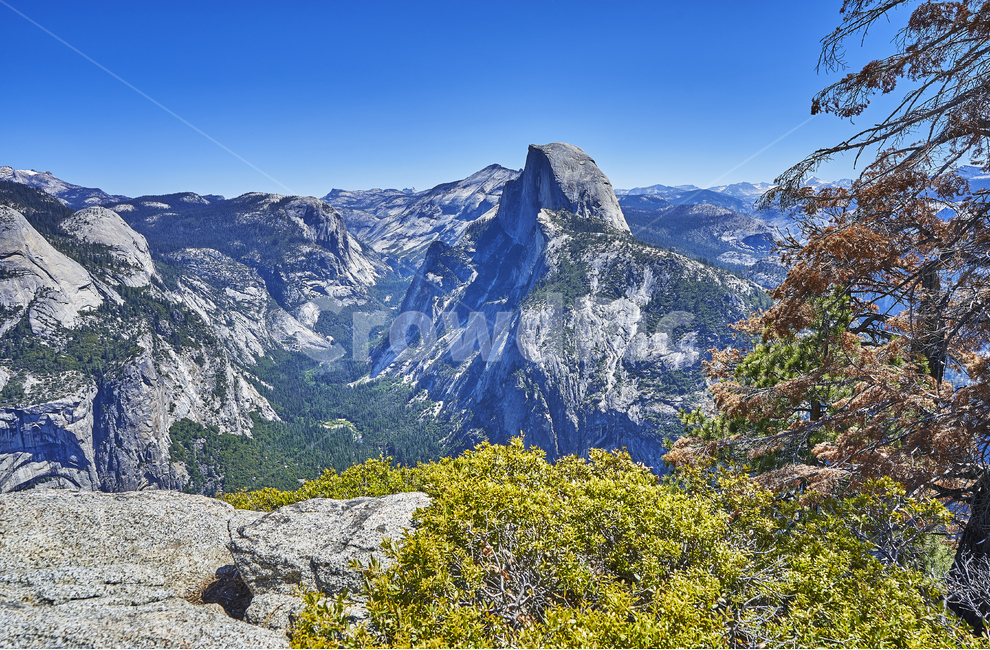 yosemite,요세미티,국립공원,나무,산,풍경,하늘,공원,전망,파노라마,힐링,휴식,자연,풍경,nature,landscape,해외,외국,세계,foreign,oversea,world,세계자연풍경,해외자연풍경,외국자연풍경,world nature landscape,outdoors,옥외,mountain range,산맥,mountain,peak,피크