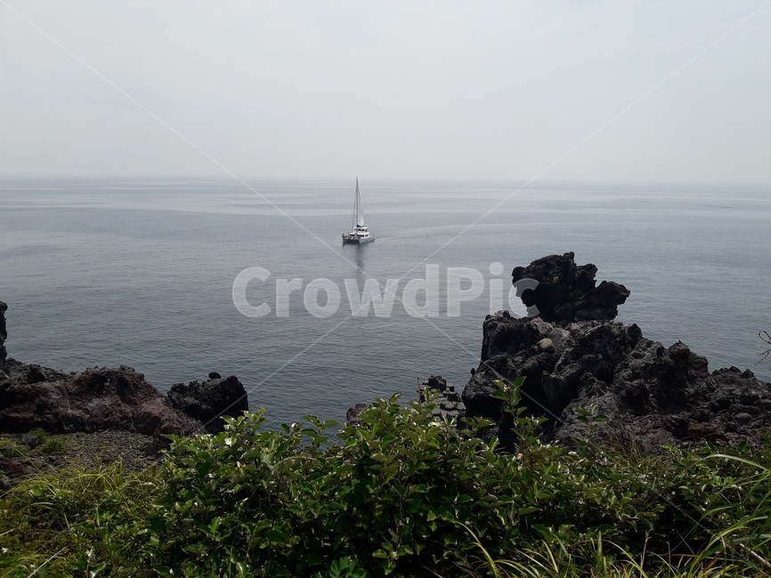 주상절리,주상절리해변,제주도,해안보트,수평선