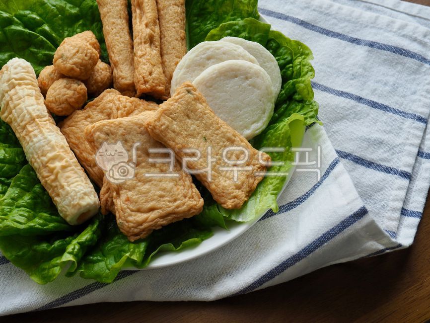 Japanese food,asianfood,snack,Fish cake,sidedish,side dish,japanesefood,wellbeing,Korean food,Wellbeing food,Asian food,fishcake,cooking,koreanfood,foodculture,food,food culture,meal,wellbeingfood,fish cake,background