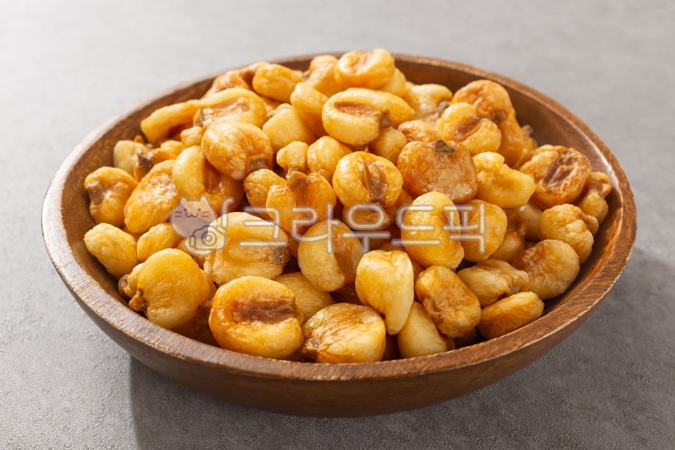 Inca corn,close up,giant corn,salt,ingredient,savory,snack,Peruvian corn,food,Stiff,meal,Incacorn,Oil,Roasted Inca Corn,corner,stirfry,grocery,Food Ingredients,ingredients