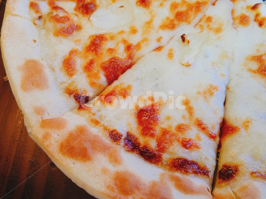 피자,고르곤졸라피자,고르곤졸라,치즈,갓구운피자,pizza,cheeze,oven,gorgonzola,bake,음식,식재료,요리,food,cook,meal,dishes,food reserves,양식,서양음식,서양요리,western food,western dishes,western meal,western cook