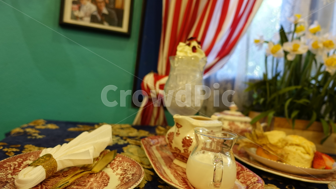 cafe,카페,부엌,조리기구,커트러리,티,tea,홍차,food,음식,meal,식사