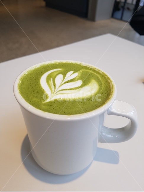 녹차라떼,카페,머그컵,라떼아트,라떼,커피,카페,coffee,cafe
