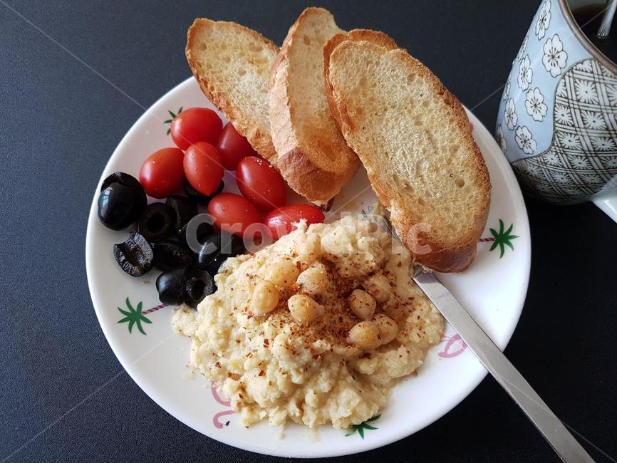 웰빙,후무스,병아리콩,중동음식,올리브,바게트,건강식,브런치,hummus,chickpeas