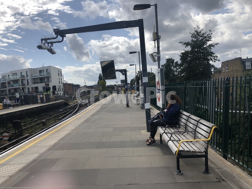 유럽,trainstation,person,기차역,transportation,교통,교통수단,traffic,transportation