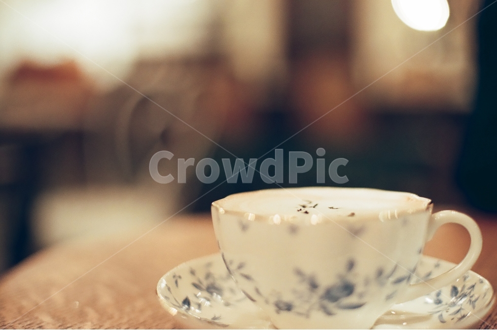 카페,찻잔,밀크티,은은한,감성,감정,landscape,feeling,emotion,커피,카페,coffee,cafe,감성,sensible,feeling