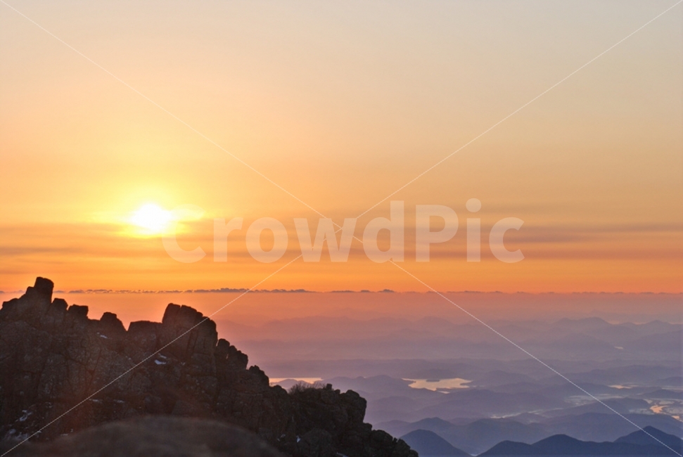 풍경,자연,지리산일출,일출,희망,꿈,자연,풍경,nature,landscape,한국자연풍경,한국자연경관,korea nature landscape,색깔,색상,색채,색감,color sense,color sensitivity,feeling of color,promontory,곶,outdoors,옥외