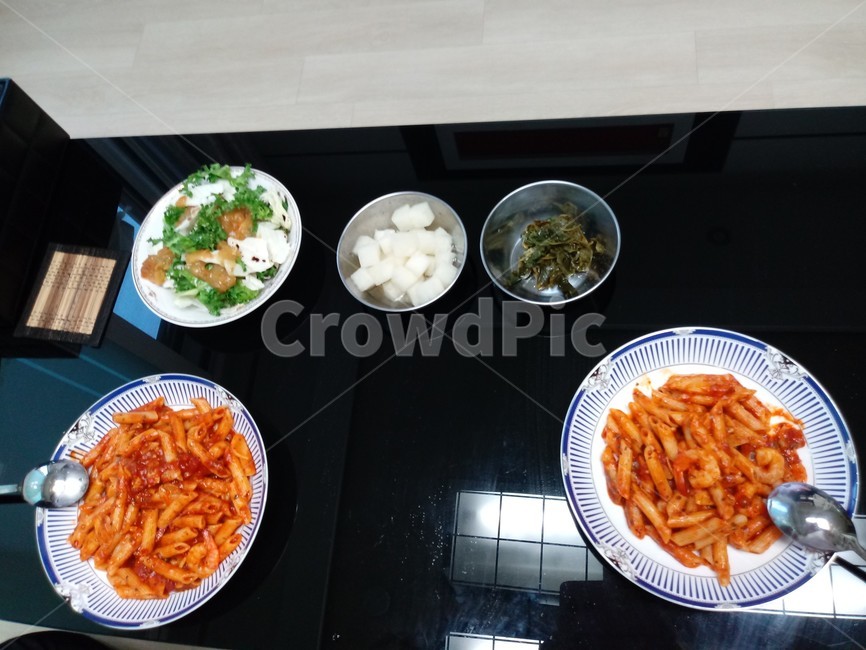 스파게티,파스타,펜네,펜네2인분,토마토펜네파스타,2인상차림,요리음식