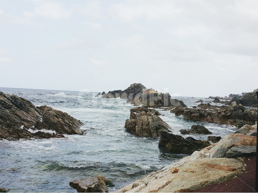 바다,바위,파도,바람,하늘,파란바다,풀,nature,stone,sea,파랂하늘,구름,sky,자연,풍경,nature,landscape,promontory,곶