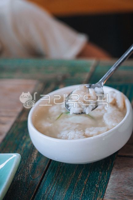 대구탕,맑은생선국,생선국,해장국,맑은국,한국국,한국생선국,대구지리탕,지리탕,한식,생선,daegusoup,clearfishsoup,fishsoup,hangoversoup,clearsoup,koreansoup,koreanfishsoup,daegujiritang,jiritang,koreanfood,fish