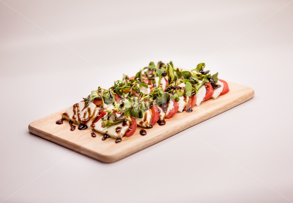caprese,카프레제,insalataallacaprese,모차렐라,토마토,이탈리아,음식,food,샐러드,지중해,젓가락,red,요리,capresesalad,음식,식재료,요리,food,cook,meal,dishes,food reserves