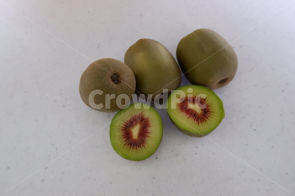 과일,키위,레드키위,후식,디저트,fruit,kiwi,redkiwi,dessert,food,음식,열매,plant,무화과키위,홍다래,제주과일,키위단면,레드키위단면,식물