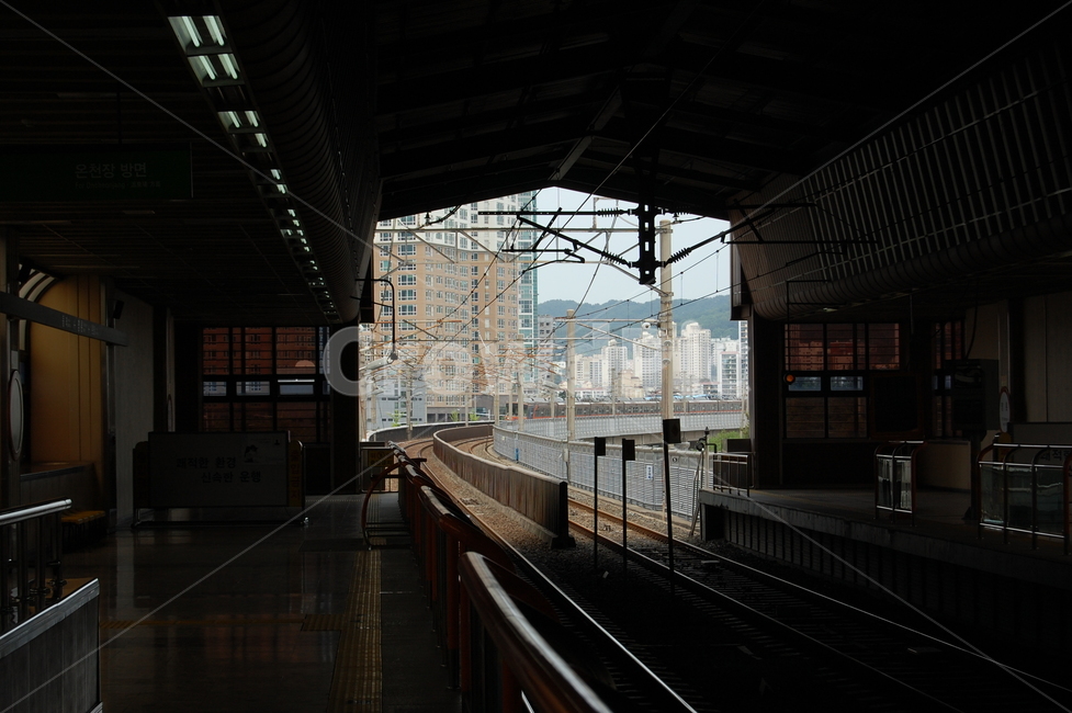 지하철,지하철역,역,subway,터널,교통,교통수단,traffic,transportation