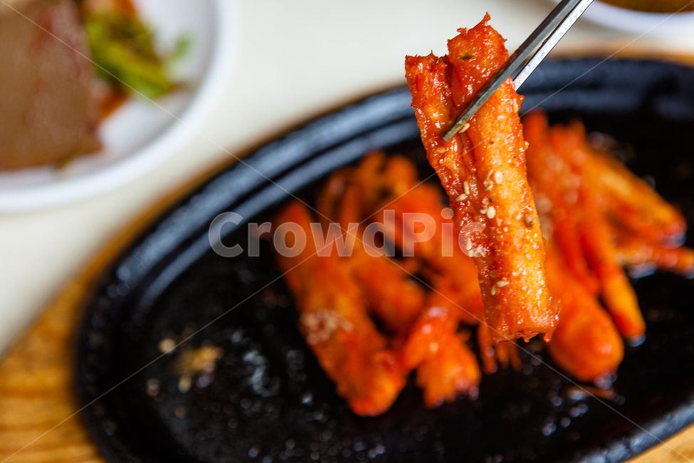 더덕반찬,매운맛,구운것,맛좋은,요리,음식,식재료,요리,food,cook,meal,dishes,food reserves,한식,한국음식,한국요리,korean food,korean dishes,korean meal,korean cook