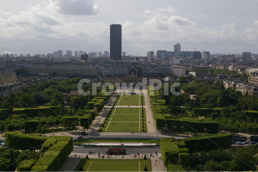 파리,프랑스,high,angle,green,잔디,건물,하늘,구름,풍경,배경,도시,풍경,city,landscape,해외,외국,세계,foreign,oversea,world,세계도시풍경,해외도시풍경,외국도시풍경,world cityscape,field,들