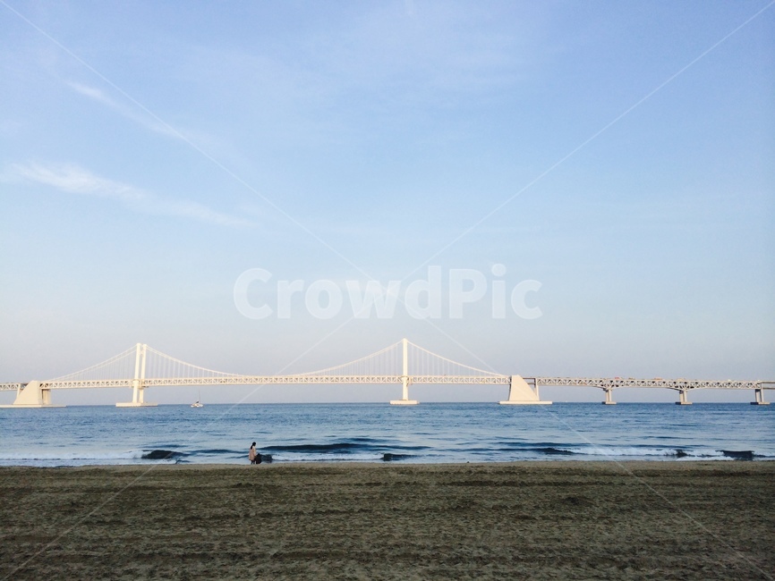바다,광안리,부산,여름,대교,해수욕장,해수욕,하늘,구름,여름날,파도,백사장