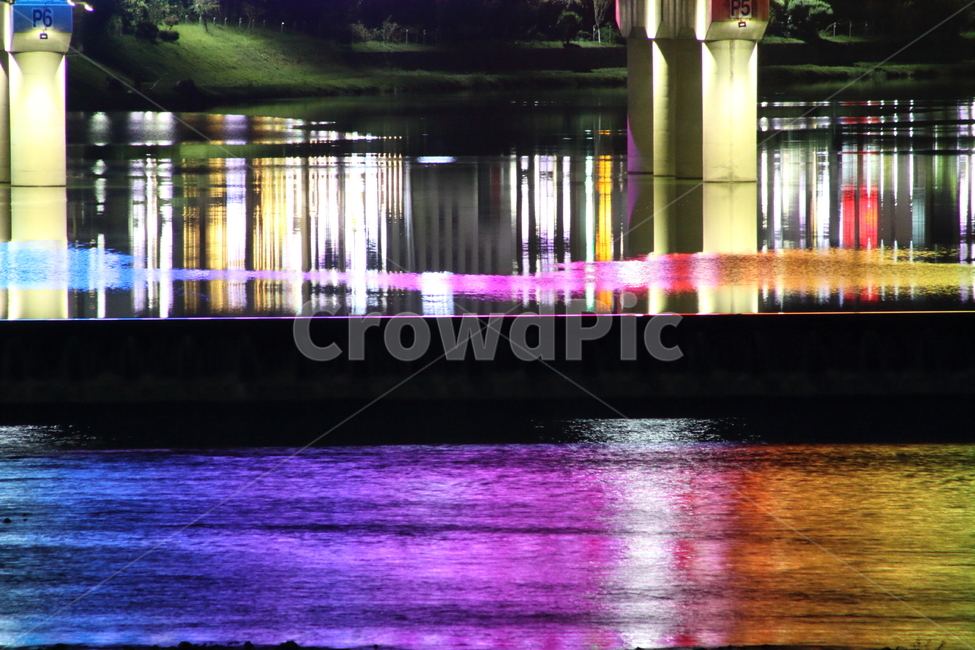 빛,반영,교량기둥,야경,light,야경,밤,풍경,nightscape,night,landscape,water,물