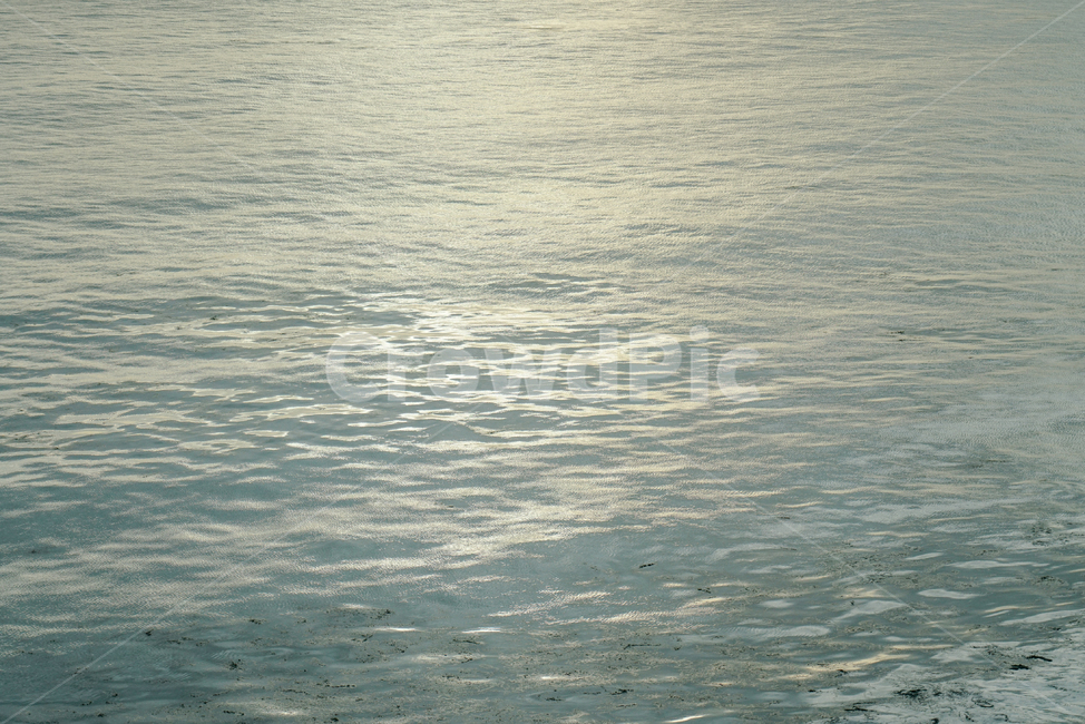물,바다,바닷가,햇살,햇빛,물결,water,ocean,자연,풍경,nature,landscape