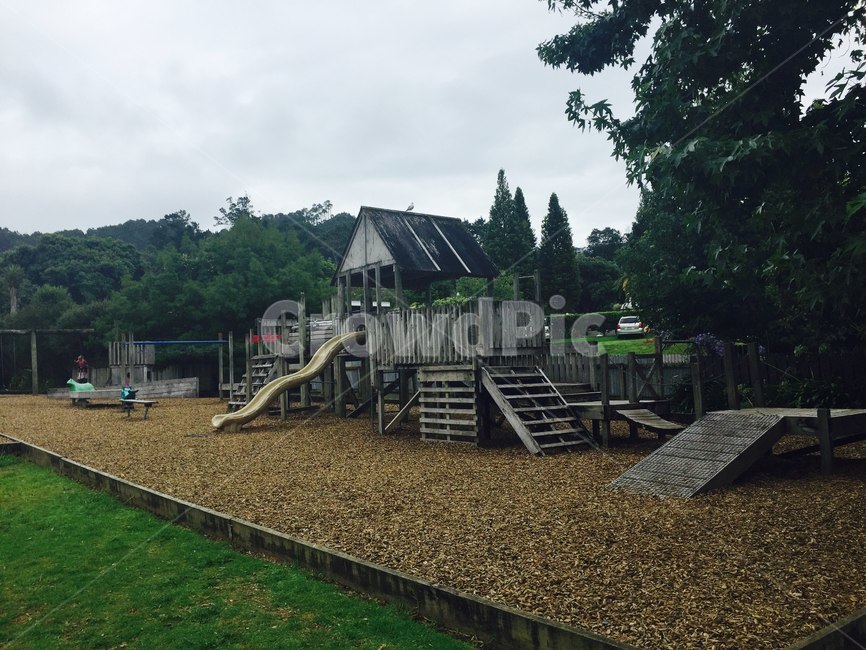 playground,play,놀이,놀이터,해외,외국,abroad,아지트,azit,기지,숲,forest,놀이공원,놀이동산,놀이터,amusement park,playground