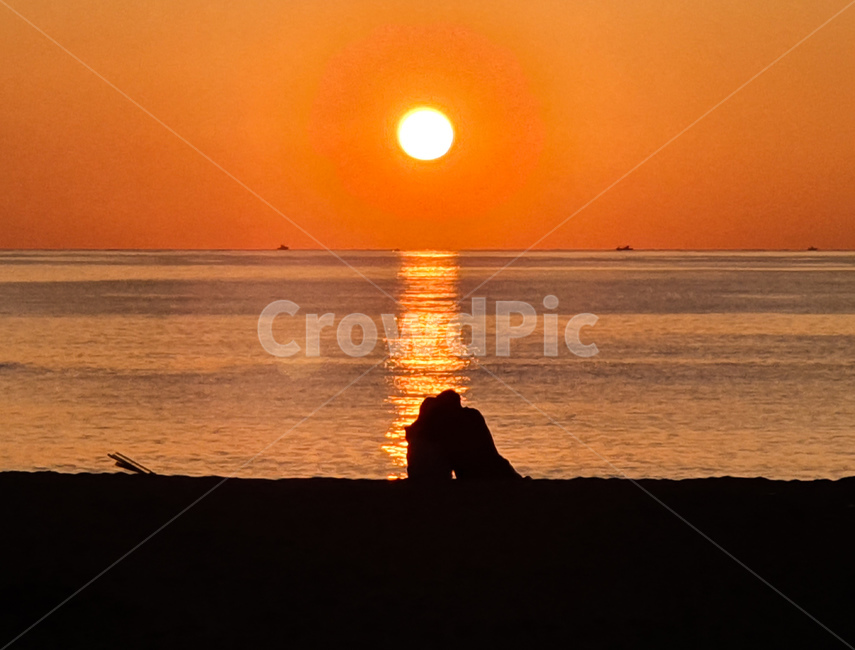 노을,일출,바다,태양,연인,사랑,동해,실루엣,역광,silhouette,연인,커플,사랑,lover,couple