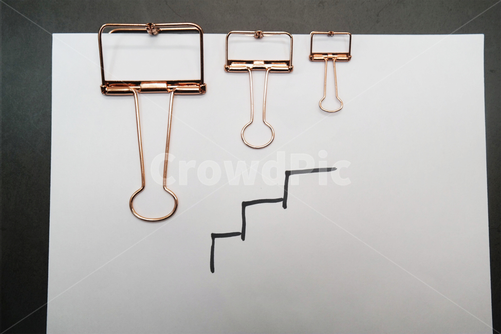 집게,클립,로즈골드,문구,데스크용품,사무용품,오피스용품,종이,문서,서류,a4,학용품,문구류,사무용품,school supplies,stationery,office supplies
