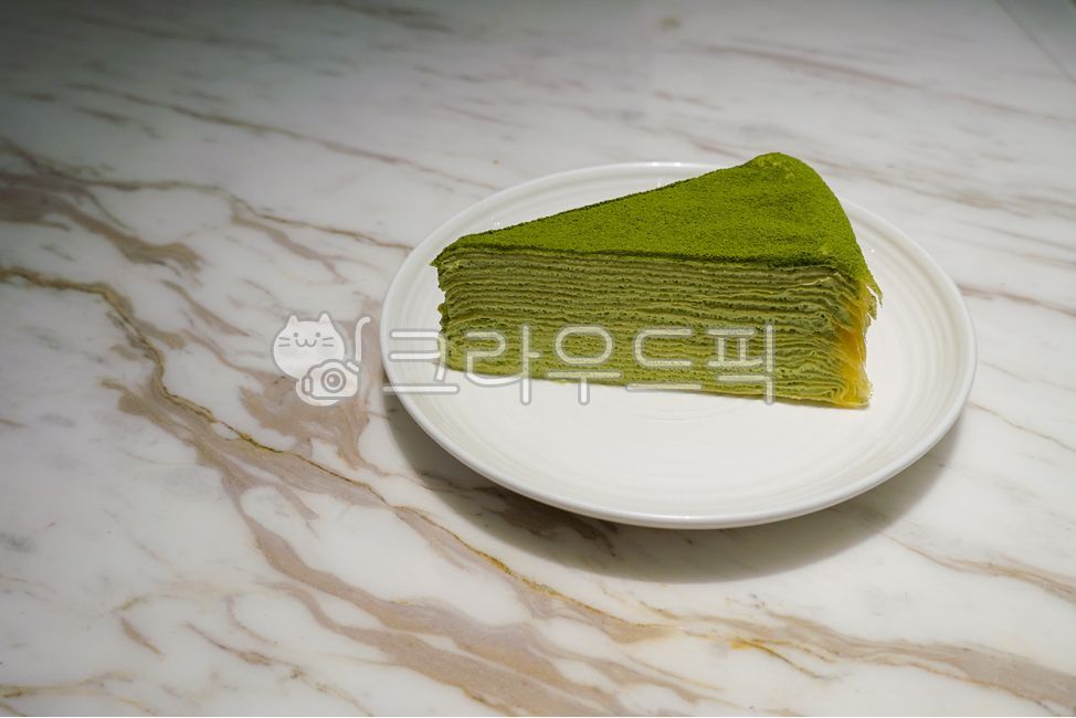 녹차케이크,케이크,크레페케이크,디저트,cake,dessert,맛있는,간식,녹차맛,달콤한,크리미,greentea,green,crepe
