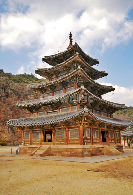 팔상전,국보제55호,목조탑,5층,법주사,보은,속리산,팔상도,고건축,한국전통,한국문화,korean traditional,korean culture,종교,신앙,religion,belief,faith,건축물,건물외관,exterior,building,structure,architecture,construction