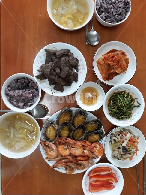 집밥,전복,새우,소고기,반상,seefood,beef,korea,한식