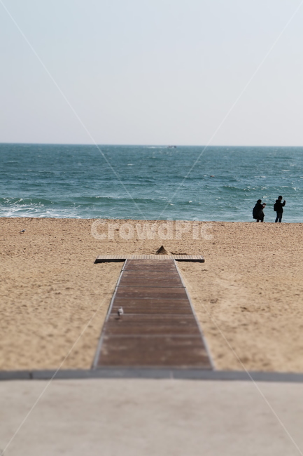바다,해운대,부산,해변,모래,파도,구름,하늘,바닷가,sea,노을,물결,sunset,분위기,여름,감성,파란색,바람,풍경,국내여행,해질녘,하늘색,수평선,황혼,저녁노을,아름다움,바다사진,일몰,일몰사진,석양,사진,붉은하늘,낭만,저녁놀,태양,운치,저녁하늘,해변,바다,beach,sea,사람,인물,인간,human,person