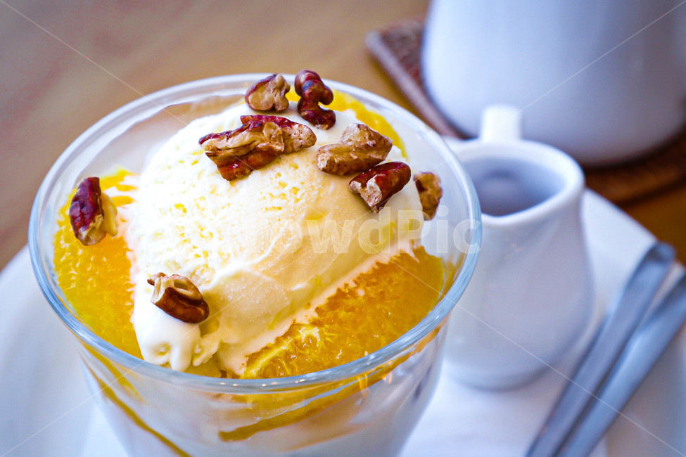 아이스크림,food,음식,요리,creme,dessert,디저트,크림,오렌지,아몬드,감성,카페,feeling,sensible,음식,식재료,요리,food,cook,meal,dishes,food reserves,디저트,간식,후식,dessert,snack