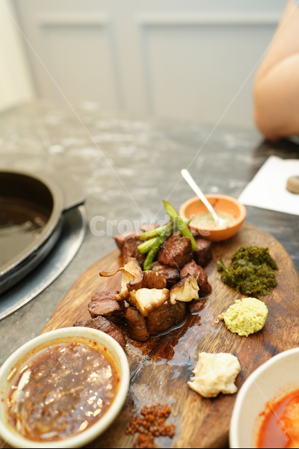 식사,먹거리,육식,육류,소고기,구이,안주,불판,음식,food