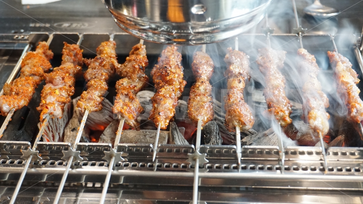 양꼬치,양꼬치구이,양근육,꼬치구이,숯불구이,숯불꼬치구이,음식,식재료,요리,food,cook,meal,dishes,food reserves,육류,고기,meat,중식,중국음식,중화요리,chinese food,chinese dishes,chinese meal,chinese cook