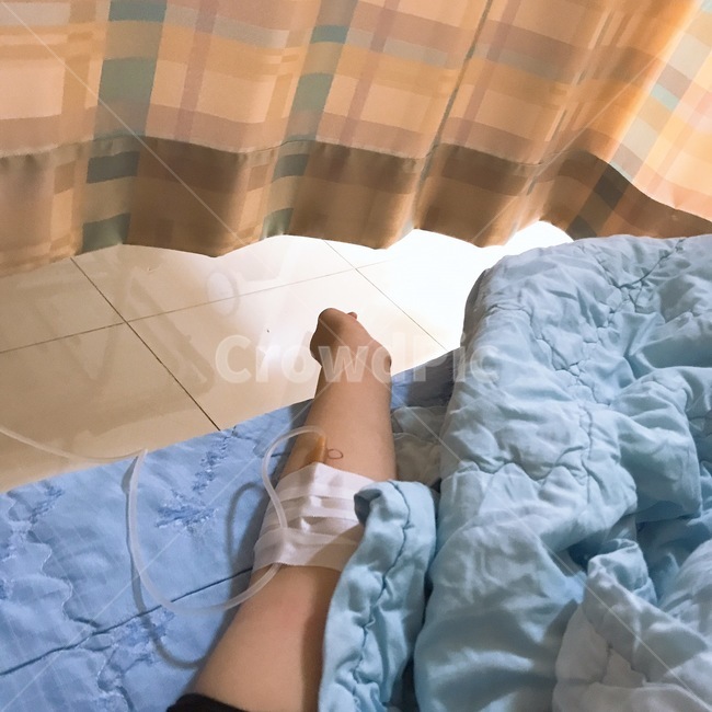 병원,링겔,주사,아픔,입원,사람,인물,인간,human,person,신체일부,몸,body,의료,의학,병원,medical,hospital,clinic