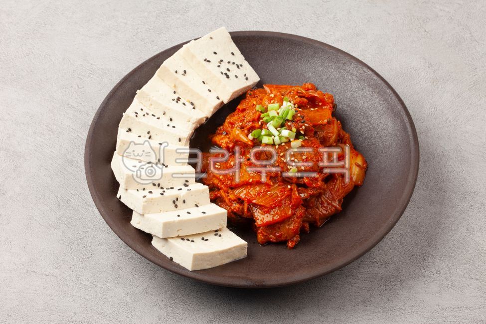 Tofu kimchi,tofu,kimchi,drinking snacks,snacks,side dishes,sesame salt,Korean food,food,Korean food,Korean culture,food,Korea,tofu dishes,tofu dishes,cooking,ingredients