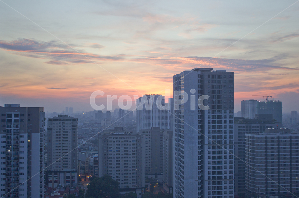베트남,하노이,도시,도심,빌딩,빌딩숲,고층빌딩,고층건물,건물,건설,건축,하늘,일출,일몰,저녁,아침,새벽,태양,어둠,오피스,아파트,노을,파랑,블루,파란색,도시,풍경,city,landscape,한국도시풍경,한국도시경관,korea cityscape,nature,자연,building,office building,사무실 건물,outdoors,옥외