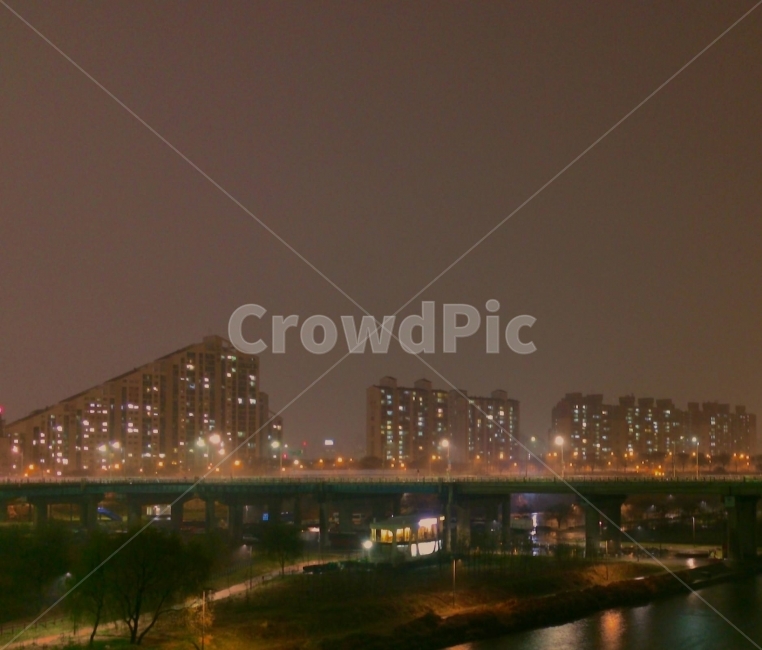 한강,강변,배경화면,불빛,다리,야경,밤,풍경,nightscape,night,landscape,도시,city,한국도시풍경,한국도시경관,korea cityscape,road,도로,metropolis,중심지,building,건물,시티,town,urban,어반
