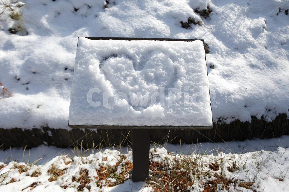 눈,겨울,하트,자연,감성,흰눈,love,snow,겨울,계절,winter,season,자연,풍경,nature,landscape,outdoors,옥외