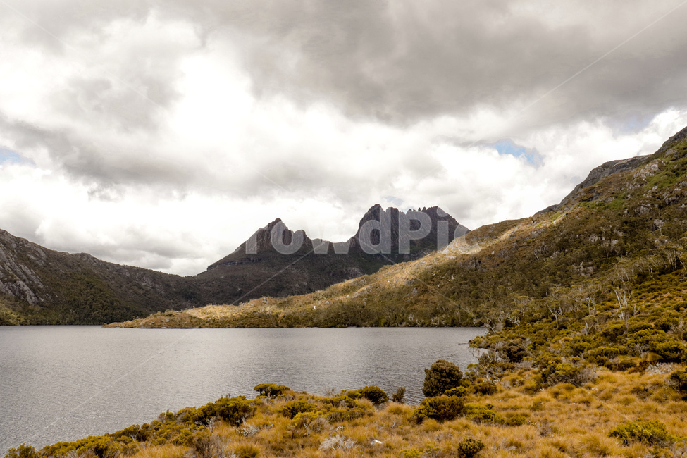호수,lake,연못,산,mountain,pool,자연,구름,하늘,nature,cloud,sky,자연,풍경,nature,landscape,mountain range,산맥,outdoors,옥외