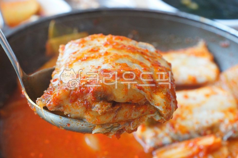 갈치조림,galchijorim,braisedcutlassfish,stewedjejubeltfish,太刀魚の煮付け,カルチジョリム,생선요리,seafood,fish,fishdishes,fishcuisin,제주갈치조림,한국음식,localfood,향토음식,제주향토음식,jejulocalfood,음식,food,kfood,요리,플레이팅,foodpresentation,plating