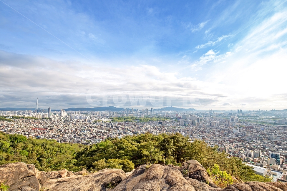 풍경,서울,용마산,도시,건물,하늘,구름,돌,나무,서울풍경,도시풍경,seoul,city,landscape,cityscape,sky,cloud,국내,tree,도시,풍경,city,landscape,한국도시풍경,한국도시경관,korea cityscape,경치,nature,자연,outdoors,옥외,scenery