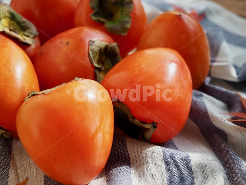 과일,홍시,음식,한국과일,가을과일,가을주황색,웰빙,배경,fruit,hongsi,food,koreanfruit,autumnfruit,autumnwellbeing,persimmon,background,ripepersimmon,가을,계절,fall,autumn,season,음식,식재료,요리,food,cook,meal,dishes,food reserves,과일,열매,fruit,plant,식물,감,egg,계란