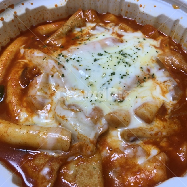떡볶이,치즈떡볶이,야식,밀떡,쌀떡