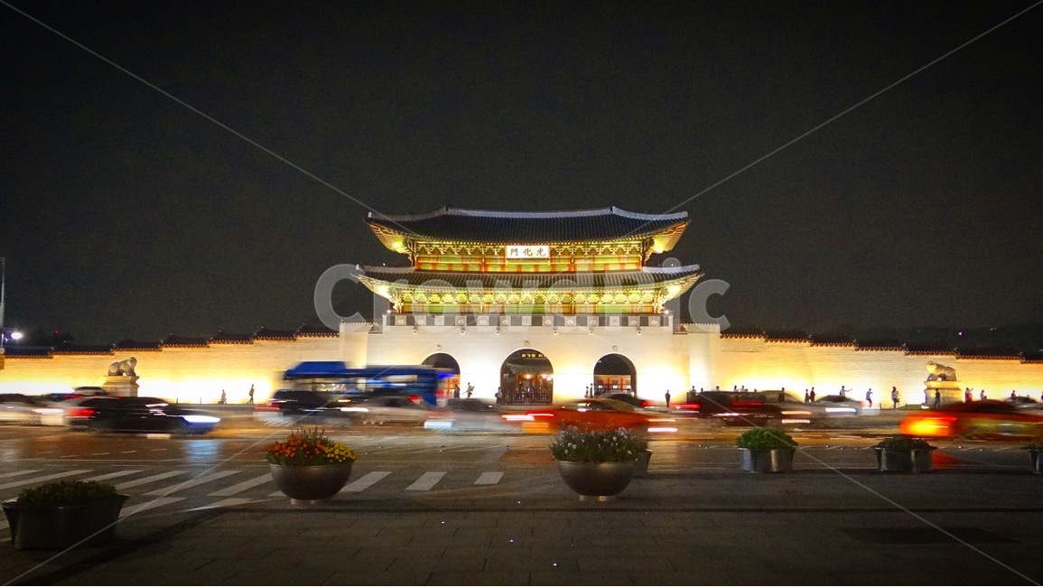 광화문,밤,도로,자동차,차,밤거리,밤하늘,감성,emotion,night,road,cars,sky,건축,건축물,한국전통,야경,밤,풍경,nightscape,night,landscape,한국전통,한국문화,korean traditional,korean culture,랜드마크,landmark,tourist attraction,한국랜드마크,한국관광지,한국명소,korea landmark,korea tourist attraction,건축물,건물외관,exterior,building,structure,architecture,construction,worship,예배,shrine,신사,pagoda,탑,건물