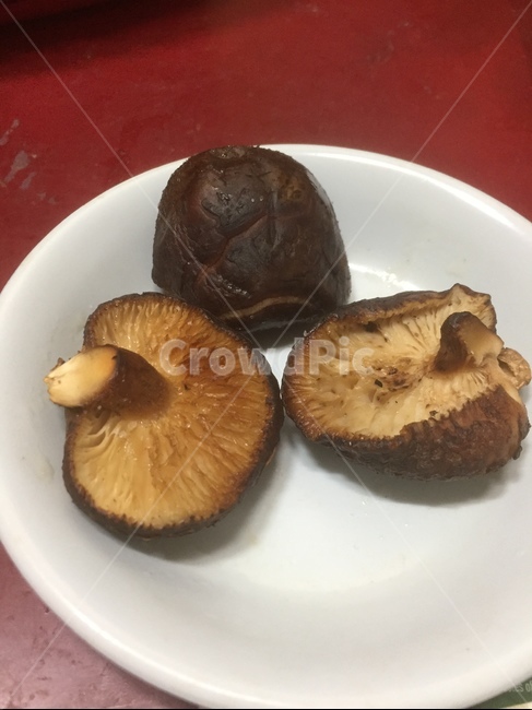 버섯,버터구이,접시,요리,음식