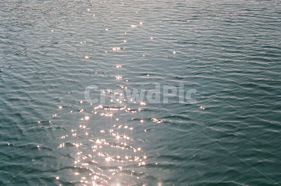 바다,바닷가,윤슬,햇빛,거제,거제도,자연,풍경,nature,landscape,감성,sensible,feeling,water,물,outdoors,옥외