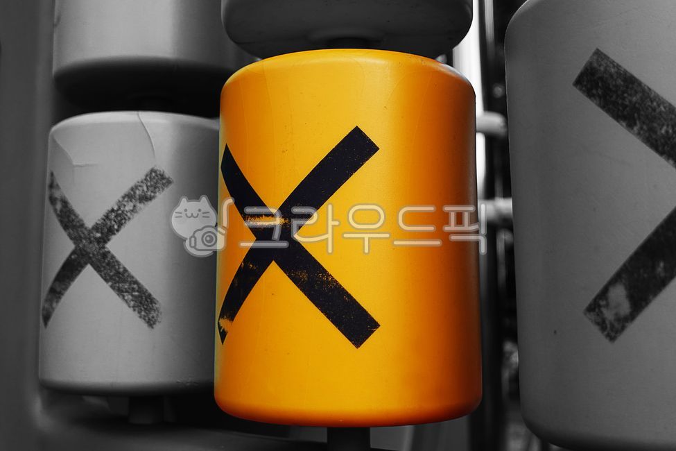 놀이기구,놀이터,x,놀이판,기둥,상징,symbol